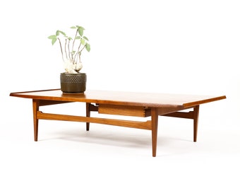 Danish Modern / Mid Century Rectangular Large Teak Coffee Table — Moreddi — Single Drawer