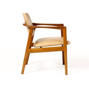 Danish Modern / Mid Century Teak Arm Chair Folke Ohlsson for Dux Tan leather image 4