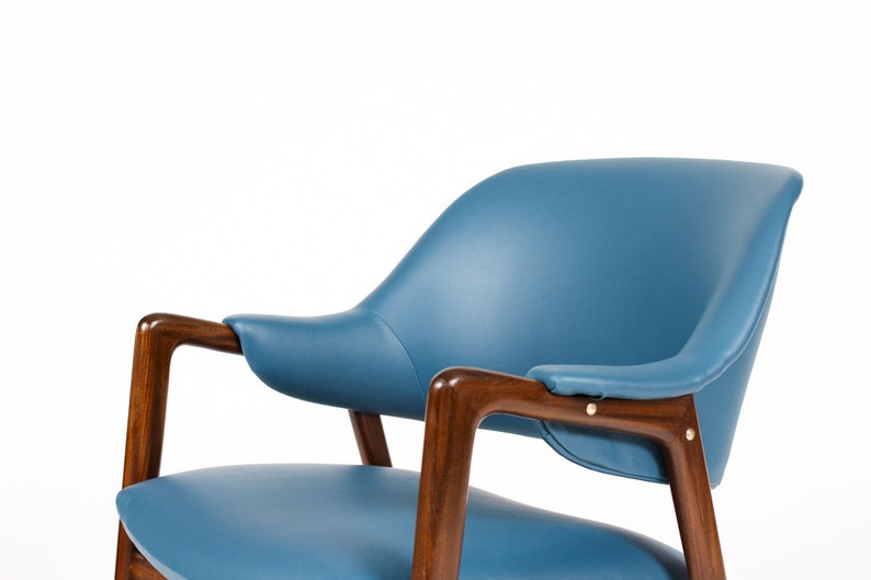 Danish Modern / Mid Century Mahogany Framed Lounge Chair Blue Vinyl Ingmar Relling for Westnofa image 4