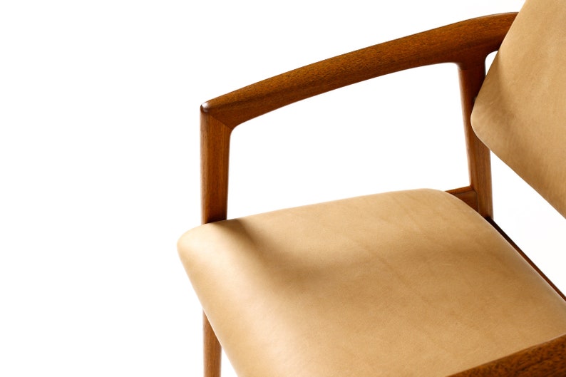 Danish Modern / Mid Century Teak Arm Chair Folke Ohlsson for Dux Tan leather image 8