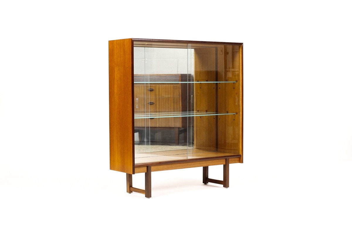 Danish Modern Mid Century Teak Display Cabinet Bookshelf Sliding Glass Doors