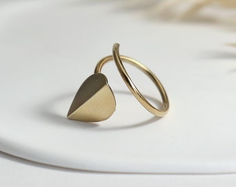 Adjustable Leaf ring Bold minimalist Gold ring Artemis contemporary ring Handmade sterling silver 925