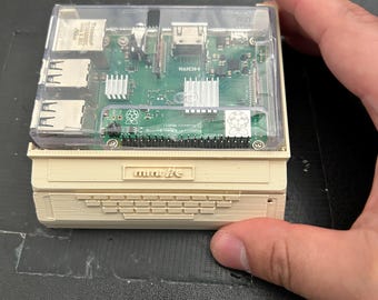 PROTOTIPO_MINI_APPLE_IIe_L