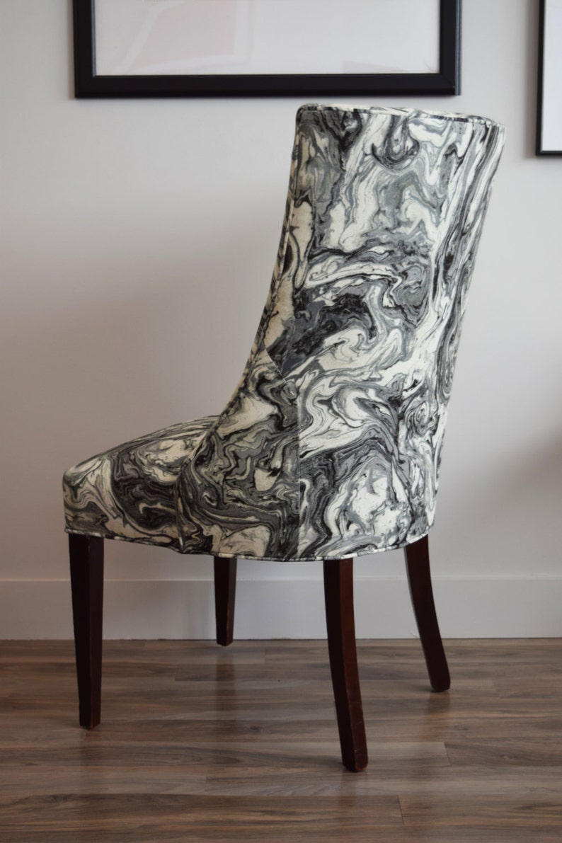 Upholstered Vintage Accent Chair with Marble Black and White Fabric image 4