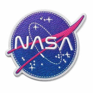 Parche personalizado de la NASA / Aplique bordado con degradado rosa y azul estilo synthwave (para planchar)