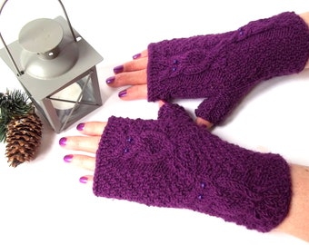 Purple Owl Gloves, Knit Fingerless Mittens, Knitted Fingerless Gloves, Knit Wrist Warmers, Hand Knit Gloves, Cute Owl Gift for Her.