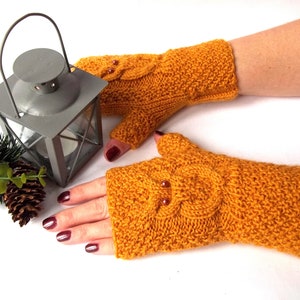 Mustard Brown Owl Gloves, Knit Fingerless Owl Mittens, Knitted Fingerless Gloves, Knit Wrist Warmers, Hand Knit Gloves, Cute Gift for Her