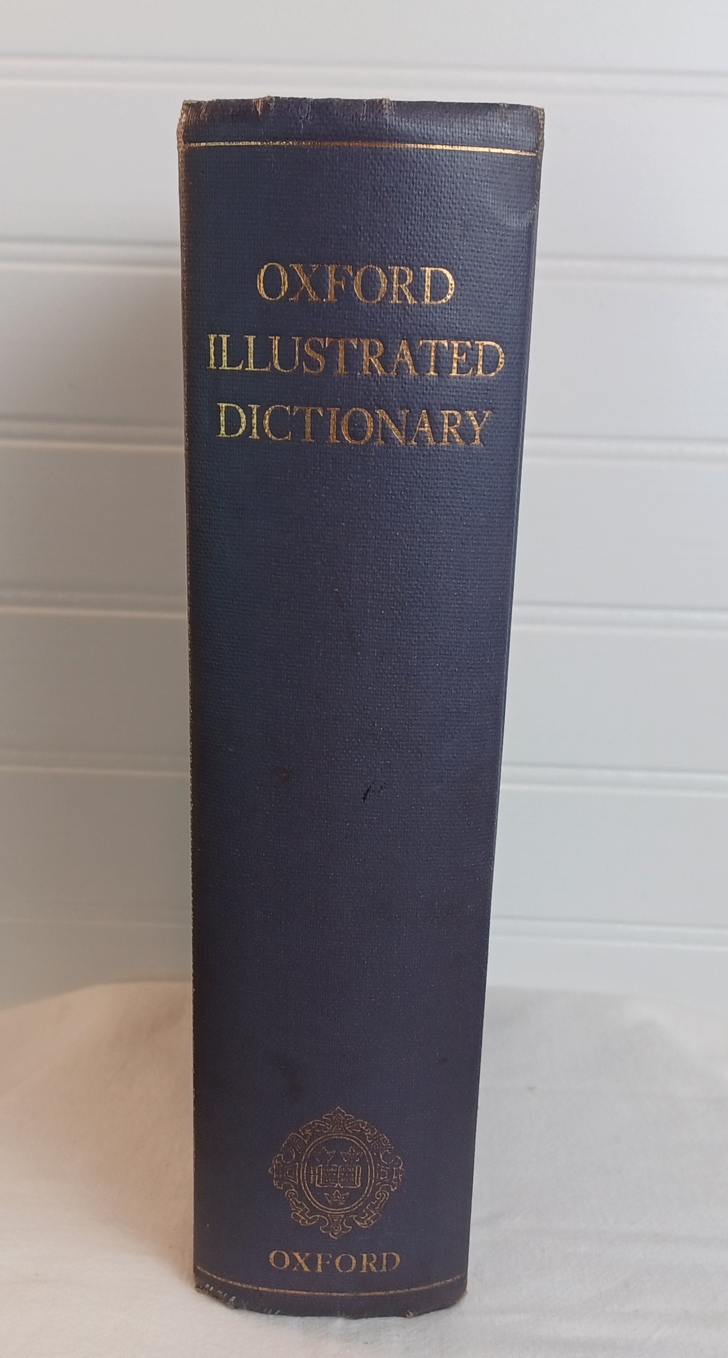 卸し売り購入 Vintage 1962 Oxford Illustrated Dictionary Hardcover, 1st 洋書
