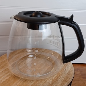 Vintage 12 Cup Universal Glass Replacement Coffee Pot Carafewith Black Lid & Handle