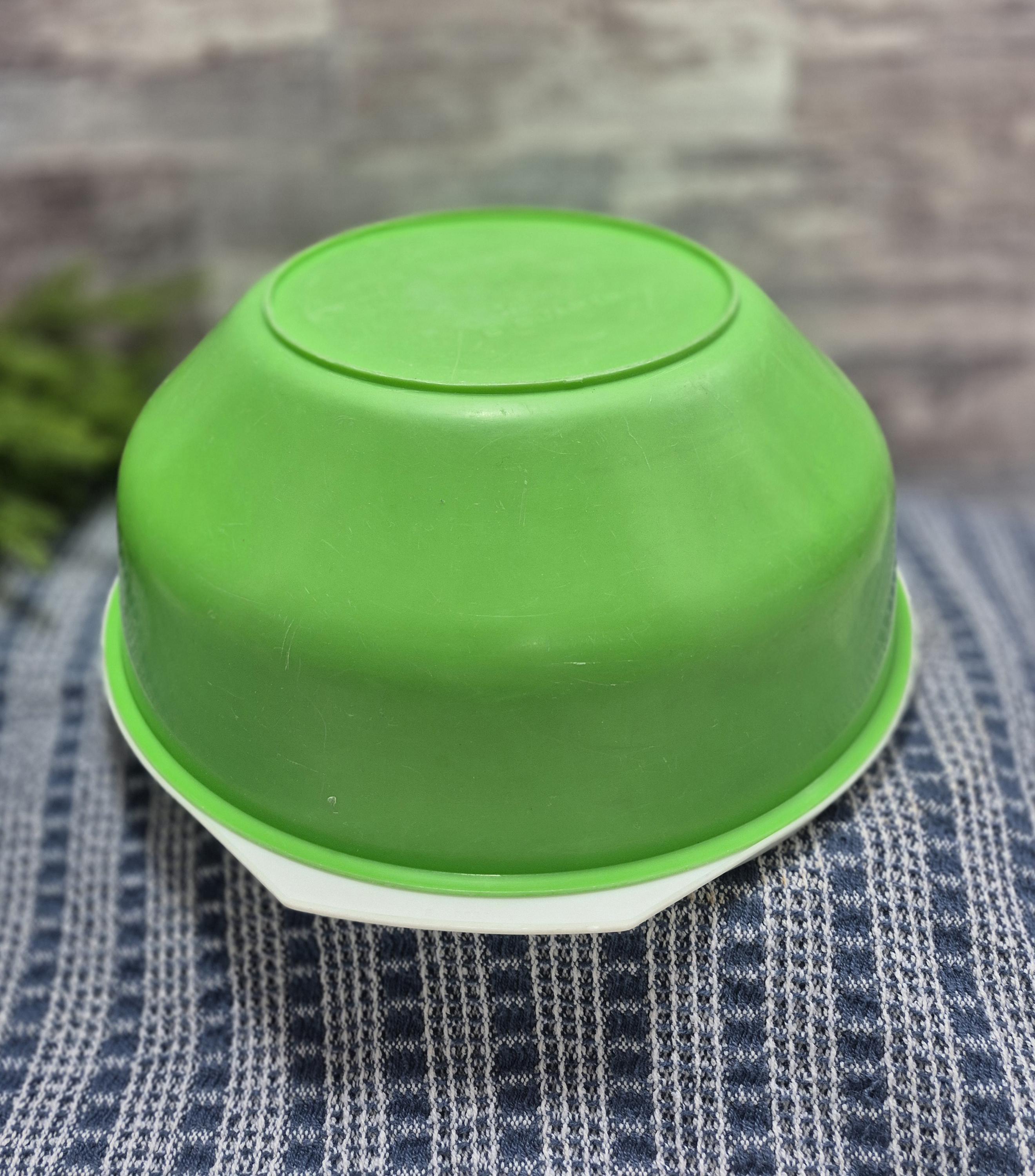 マ*ル様 円形蓋付き陶器 緑色模様 creema限定】コルク蓋付き 陶器 8cm マヨリカ焼き お椀・ボウル