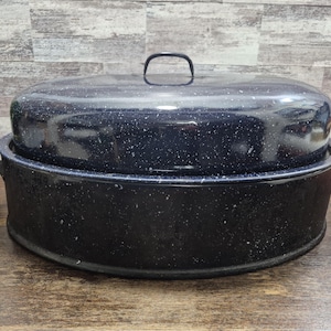 Vintage Savory Double-Walled Dark Blue Enamelware Roaster with Lid 20&quot; x 12&quot; x 9&quot;