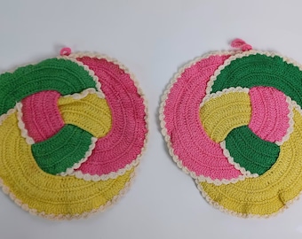 Set of 2 - Handmade Crocheted Hot Pads Potholders & Kitchen Decor, Vintage 1950s