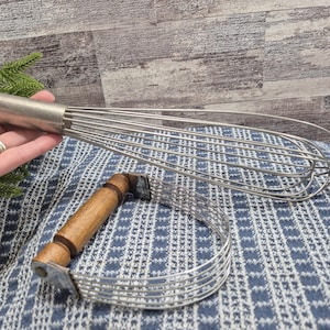 Jumbo Professional Whisk and Bonny Wood Handled Pastry Blender, LOT of 2 Kitchen Gadgets