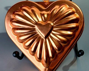 Molde de gelatina de aluminio en tono cobre vintage, pan rápido o molde para pasteles, molde en forma de corazón con lazo para colgar