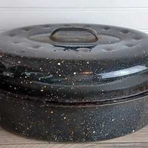 Vintage Black Speckled Enamelware Roaster with Cover & Handles:  16.5" x 12.25" x 6.5"