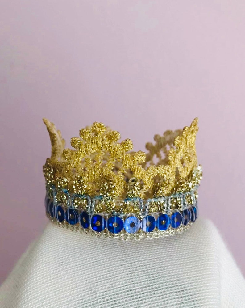 Pet Crown / Gold Lace Crown / Photo Prop / Gold Crown for Dogs Cats Guinea Pig Hedgehog Snake Chinchilla Ferret / Pet Birthday Party image 2