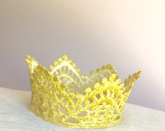 Pet Crown / Gold Lace Crown / Photo Prop / Gold Crown for Dogs Cats Guinea Pig Hedgehog Snake Chinchilla Ferret / Pet Birthday Party