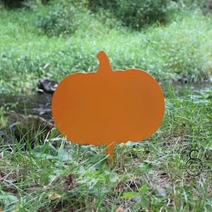Halloween Pumpkin Yard Stake, Simple Pumpkin, Spooky, Bats, Pumpkin, Halloween Decoration, Yard Art, Moon, Scary, Powder Coat, Metal, Steel