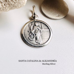 Santa Catalina de Alexandria. Solid Silver Charm.