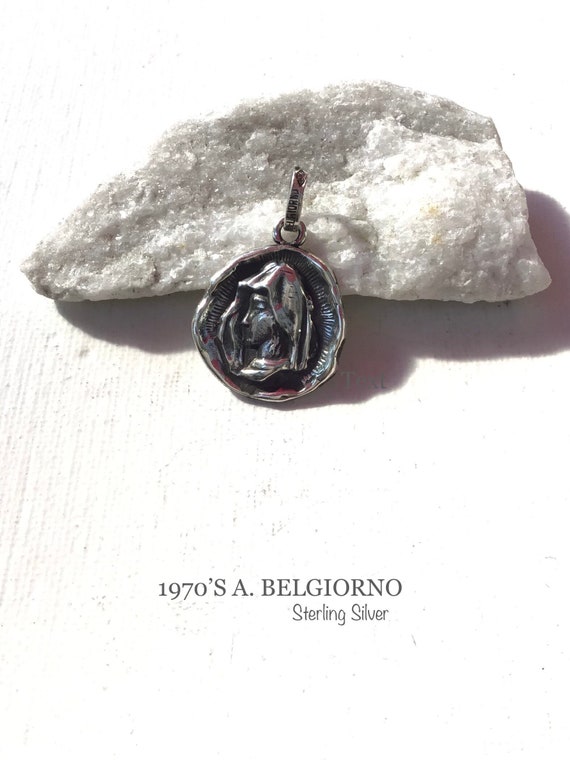 Blessed Virgin Mary.  Sterling Silver Medal. Vint… - image 1