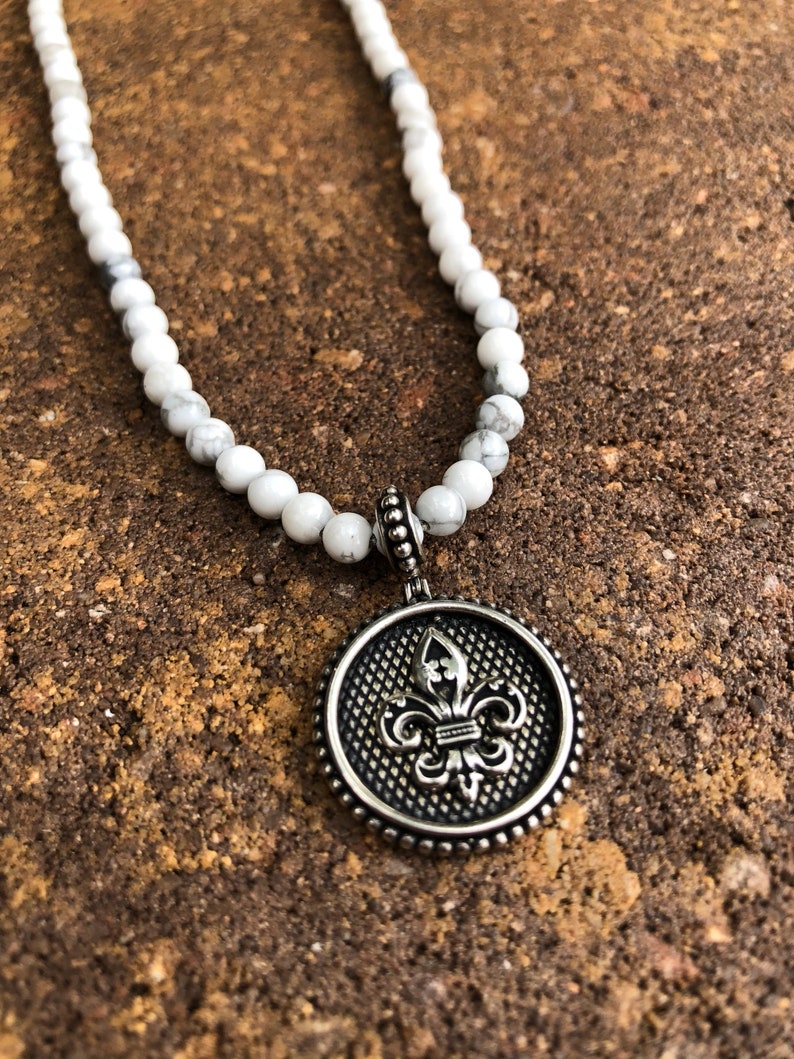 Fleur de lis necklace mens Clearance