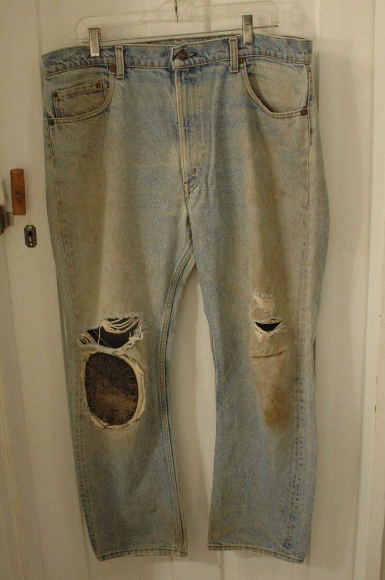 distressed levi 4