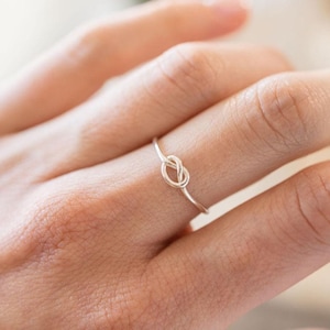 Silver Love Knot Ring - Dainty Minimalist Sterling Silver Ring ring - Handmade dainty promise ring - love knot ring sterling silver