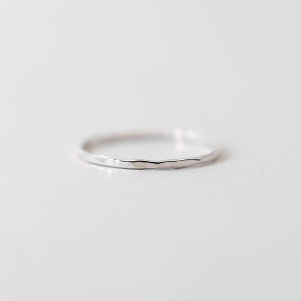 Dainty Hammered Stacking Ring, Sterling Silver ring, Thin Silver Band, Textured Band, Dainty Silver Ring, Minimal Silver Jewelry