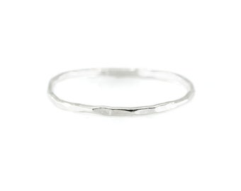 Dainty Hammered Stacking Ring, Sterling Silver ring, Thin Silver Band, Textured Band, Dainty Silver Ring, Minimal Silver Jewelry