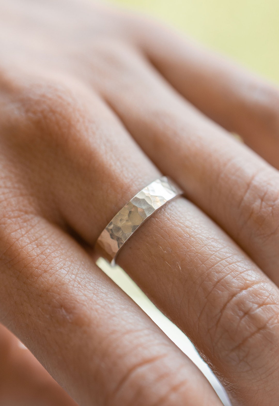 指輪・リング Hammered Sterling Silver925 Wide Ring / Band with Semi Matte Hammered Band Men's Wide Band Hammered Ring in Sterling