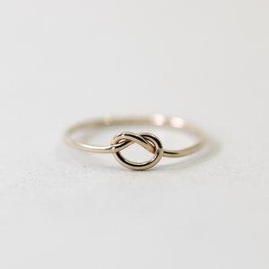 Gold Knot Ring Dainty Minimalist gold filled ring Handmade dainty promise ring love knot ring zdjęcie 1