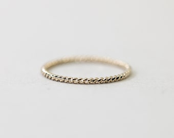 Twisted Gold Ring, Gold Filled Stacking Ring, Dainty gold filled ring, Thin Gold Ring, twist stacking ring, gold filled ring