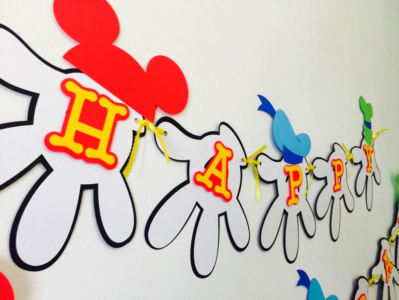 Banner de feliz cumpleaños inspirado en Mickey Mouse, colores primarios imagen 2