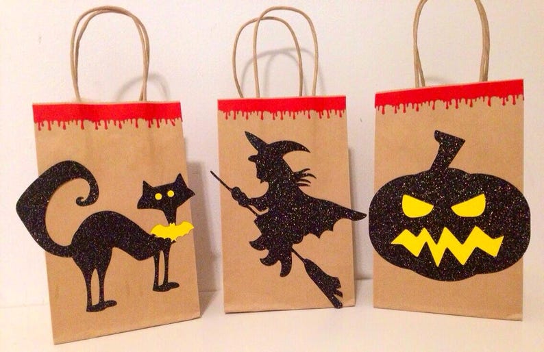 HALLOWEEN goodie bag / Witch party favor / Pumpkin gift bags / Spooky party image 3
