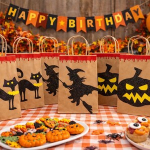 HALLOWEEN goodie bag / Witch party favor / Pumpkin gift bags / Spooky party image 4