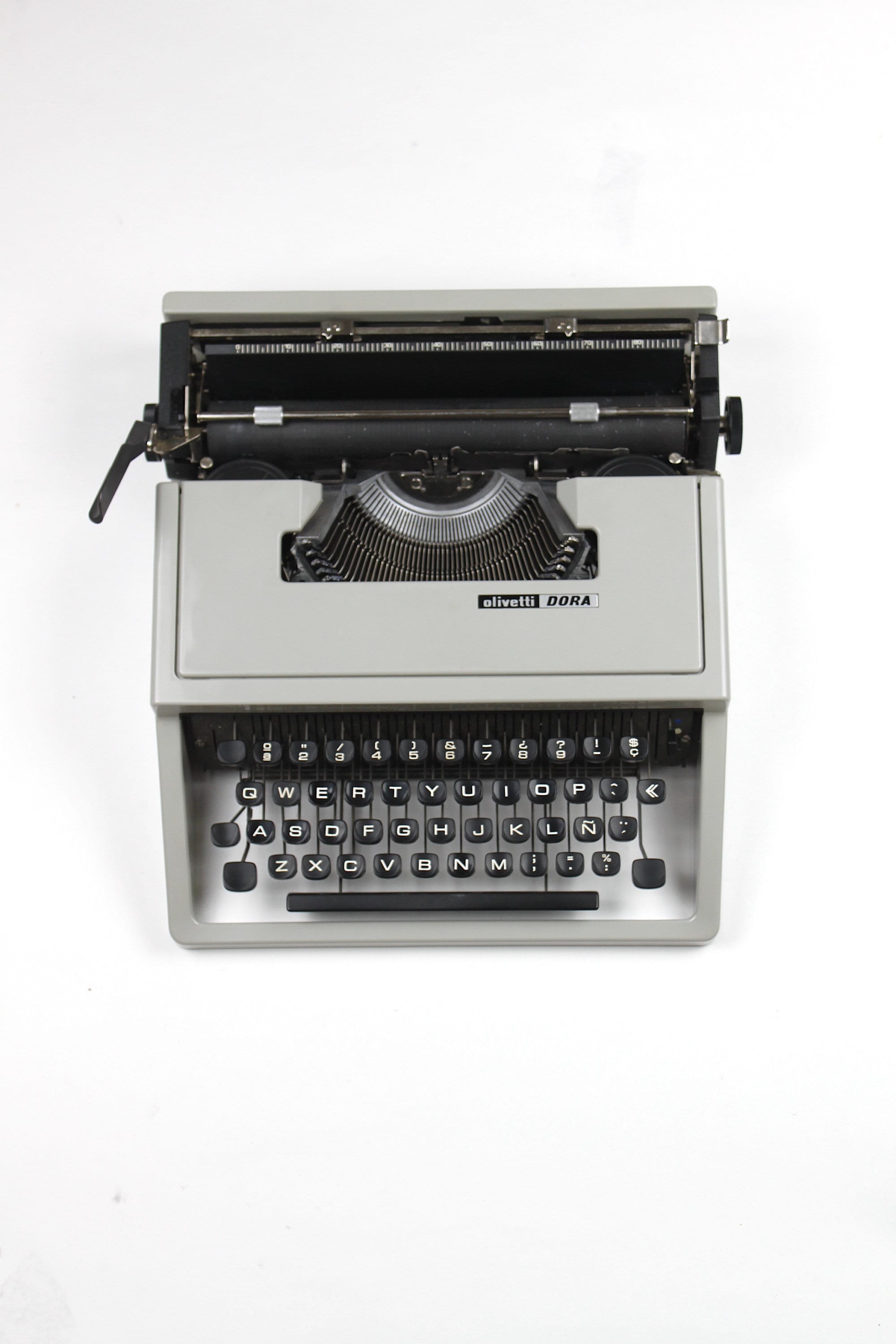 Olivetti Dora - ヴィンテージタイプライター - 新品リボン ブラック