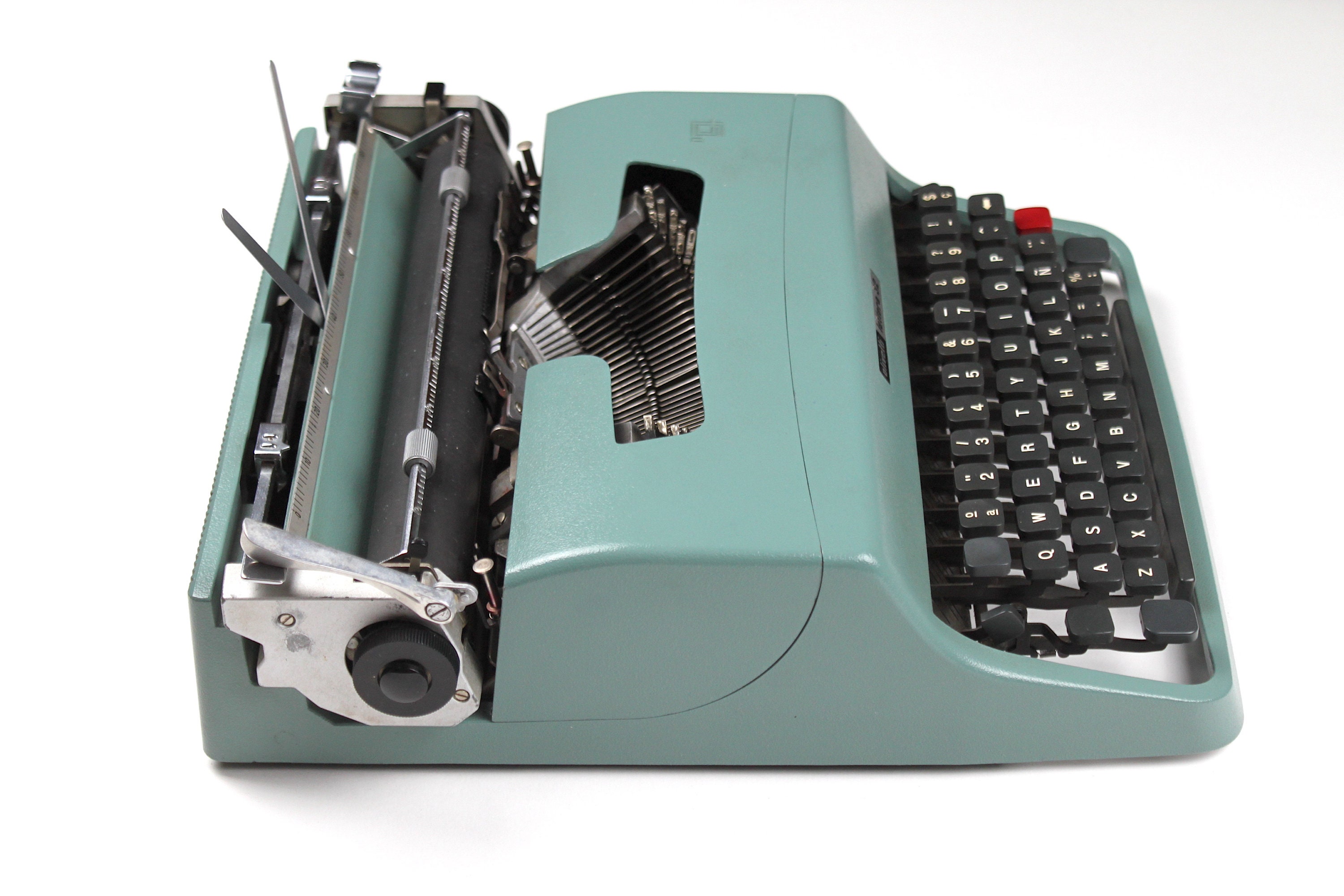 Olivetti Lettera 32 - ヴィンテージタイプライター - 新品リボン