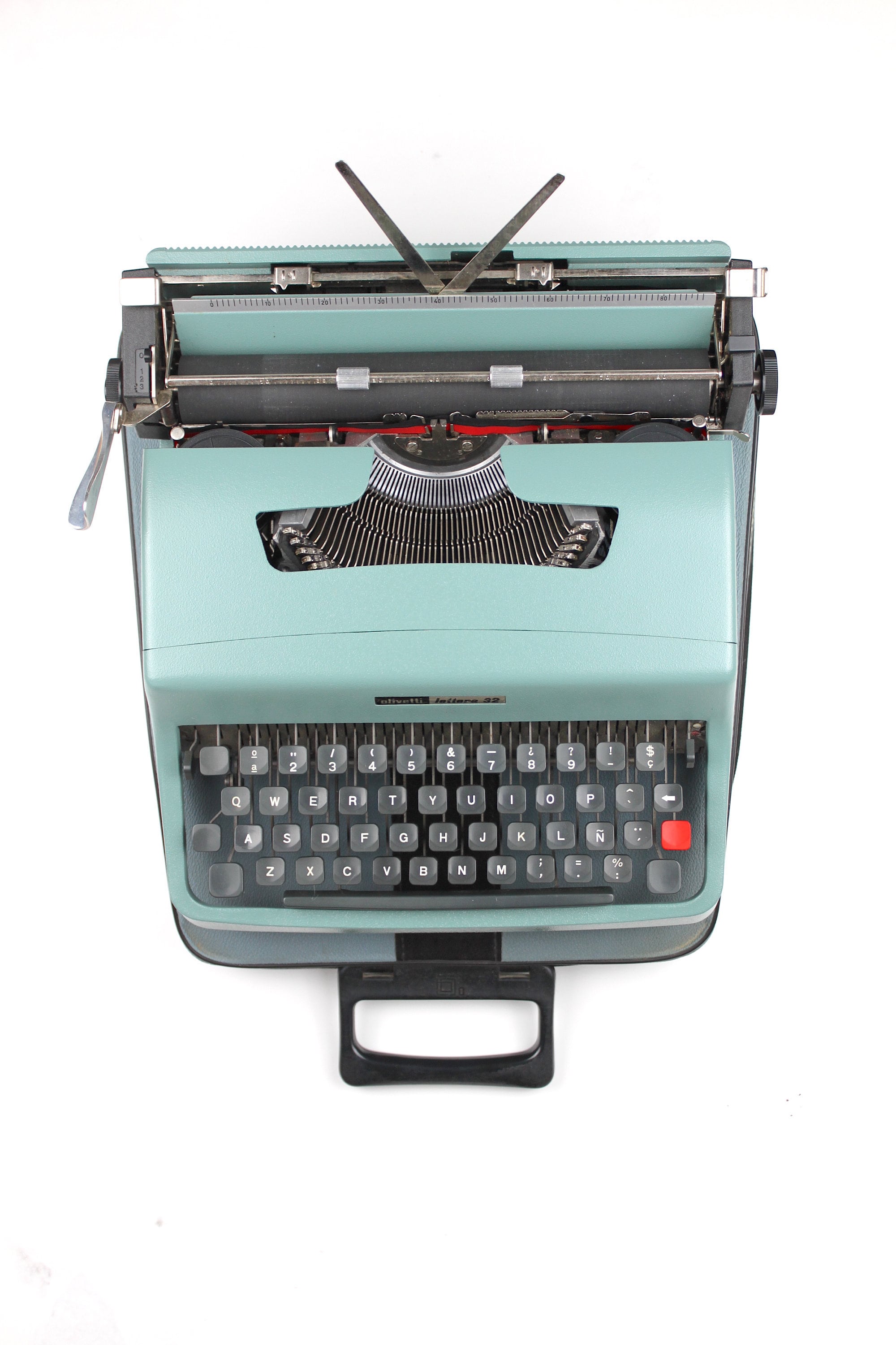 Flowo typewriter : un concept de machine à écrire moderne