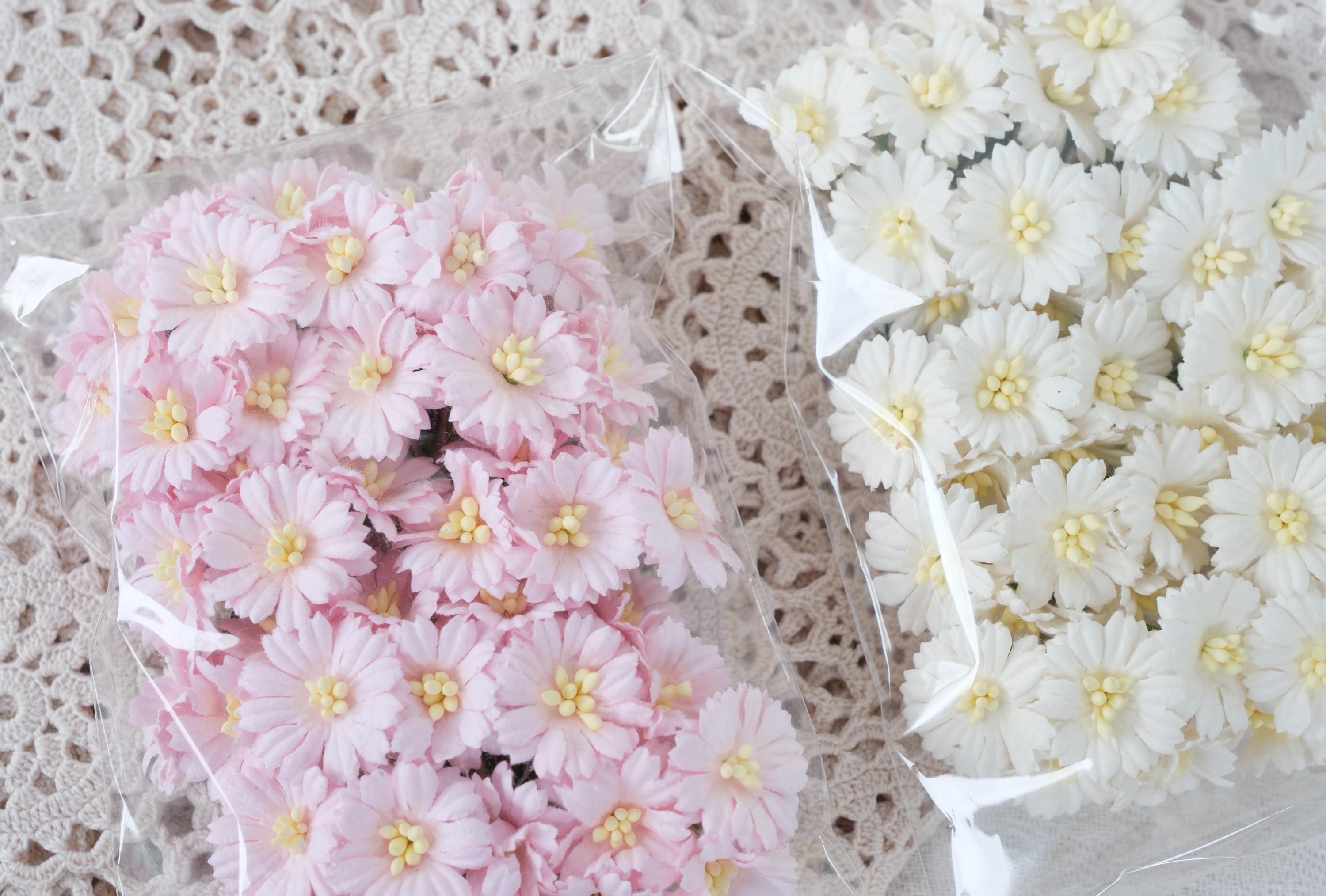 50 pcs. Gerbera Daisies Paper flowers, Gerbera Flowers, Daisy Mulberry Paper Flowers, Flower Pack, White Daisies Flowers. CHOOSE COLOR