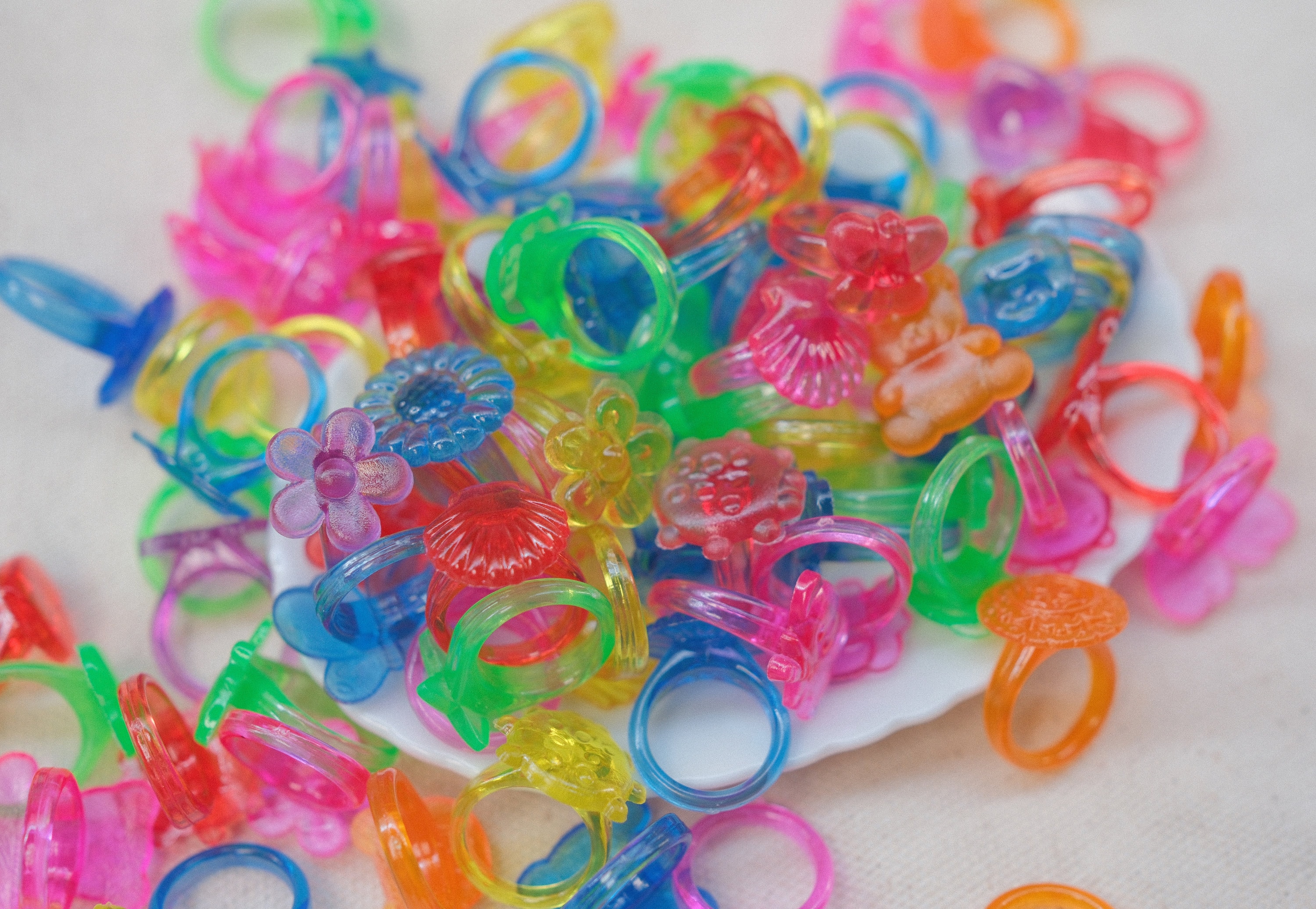 Vintage Plastic Kid Toy Ring Plastic Transparent Rings Plastic Ring for Girls Party Favors Carnival Prizes Treasure Chest Toys. Etsy