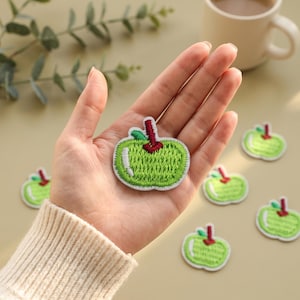 Mini Green Apple Embroidered Patch, Fruit Motif, Iron-On Fabric Decoration (1.6x1.5cm)