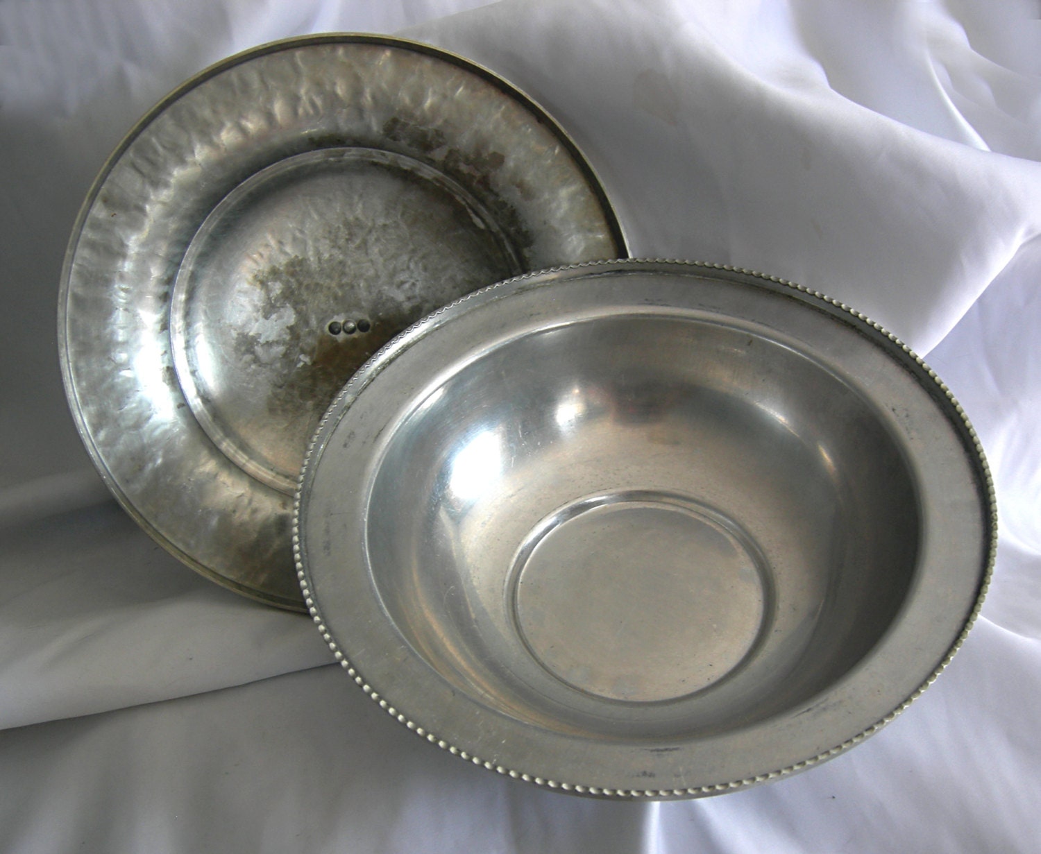Covered Hammered Aluminum Casserole Serving Dish Signed Etsy