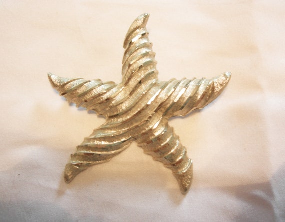 Starfish Shaped Brooch by BSK — Vintage - image 2