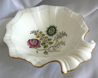 Shell Shaped Fine Bone China Trinket Dish with Floral Motif - Haddon Hall Pattern - Signed MINTON - Vintage