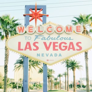 Bienvenido a Las Vegas Sign Photo Print, Las Vegas Sign, Las Vegas Photography, Vegas Photo, Las Vegas Prints, Las Vegas Wall Art, Vegas Art