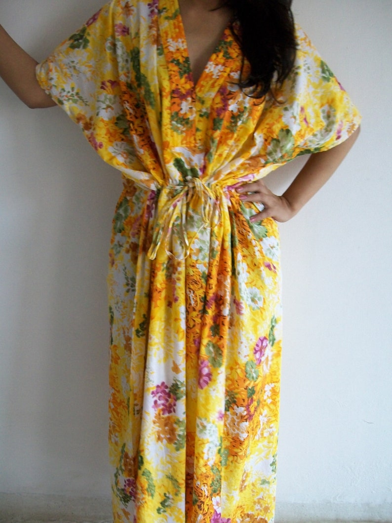 For to be Moms Best Gift for her Kaftan beach cover up Sleepwear Long Kaftan Indian Kaftan Perfect long dress Floral Kaftan Caftan