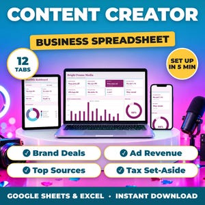 Puede incluir: Una hoja de cálculo empresarial digital para creadores de contenido, compatible con Google Sheets y Excel. La imagen muestra un portátil, una tableta y un smartphone con paneles financieros, junto a un aro de luz, cámara y micrófono.