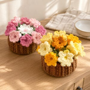 Posavasos de ganchillo 2 en 1 con forma de flor y cesta, tapete de algodón hecho a mano para taza, bonito posavasos para café, decoración de mesa estilo boho, regalo de inauguración de casa para ella.