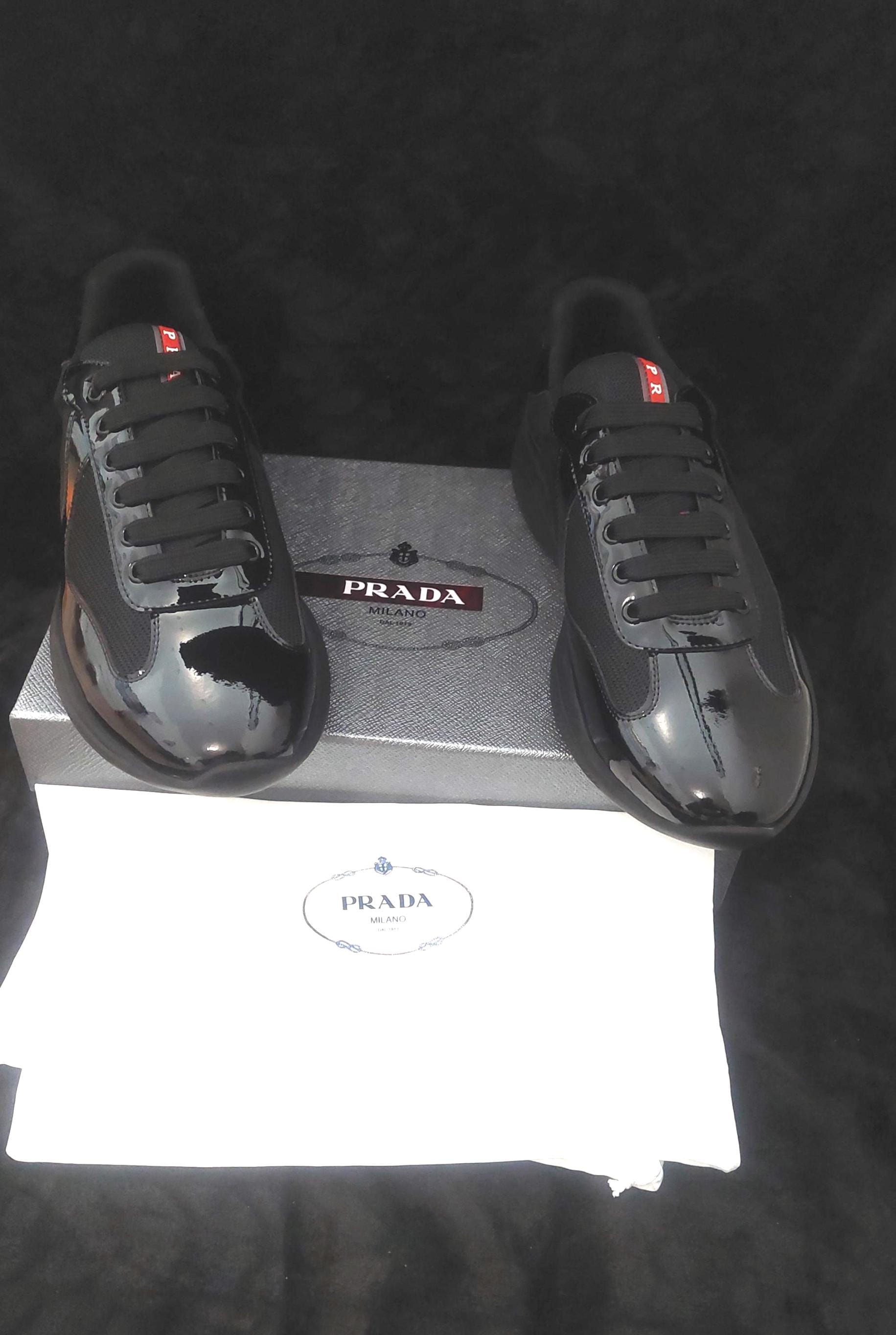 Prada sneakers vintage - Etsy 日本