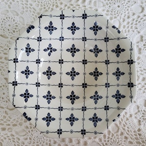 Large Blue and White Ironstone Bowl, Royal Staffordshire Homespun, J&G Meakin England